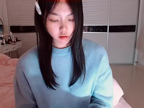 -Lucky Girl online show from February 4, 2025, 8:56 am