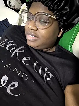 Jhoxy M online show from April 7, 2026, 7:53 am