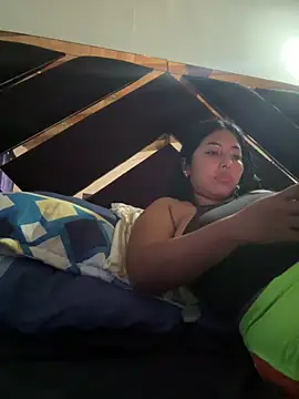 Snapshot of emmyjhonson07 chatting on February 22, 2026, 2:04 pm emmyjhonson07 online show from February 22, 2026, 2:04 pm