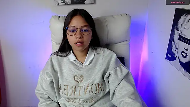 SamanthaRoldaan online show from January 24, 2025, 2:41 pm