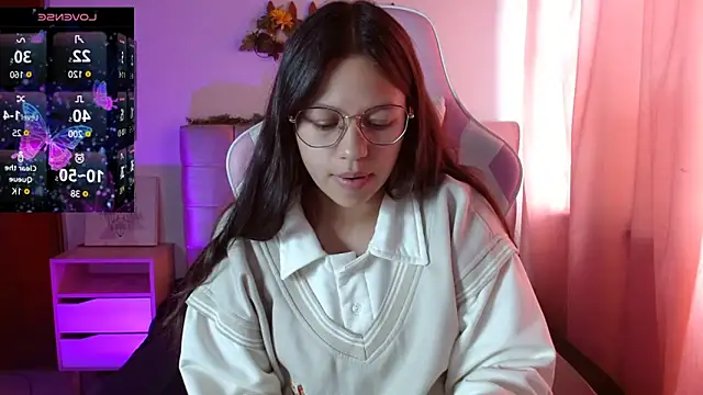 SamanthaRoldaan online show from February 22, 2025, 5:57 pm