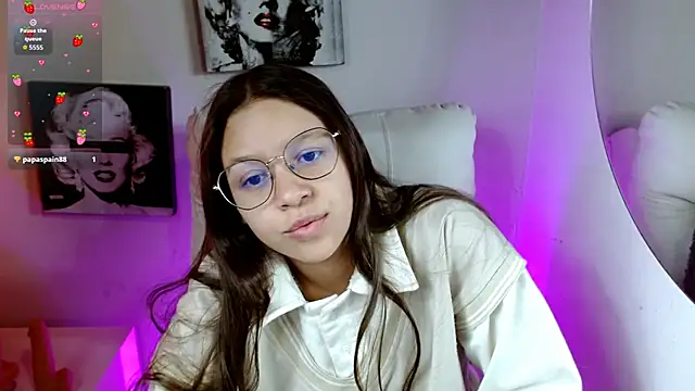 SamanthaRoldaan online show from October 7, 2025, 3:09 pm