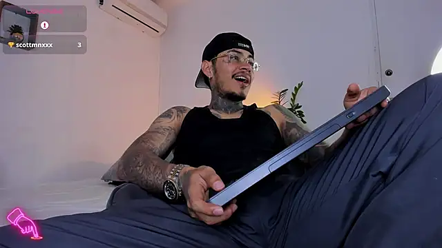 JordanSmiith  online show from February 20, 2025, 8:47 pm