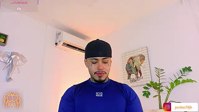 JordanSmiith  online show from July 27, 2026, 9:55 pm