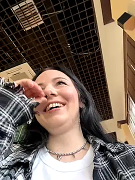 Snapshot of naughty_lucifer chatting on September 18, 2025, 10:28 am naughty lucifer online show from September 18, 2025, 10:28 am