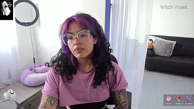 witchviolet online show from January 23, 2025, 9:50 pm