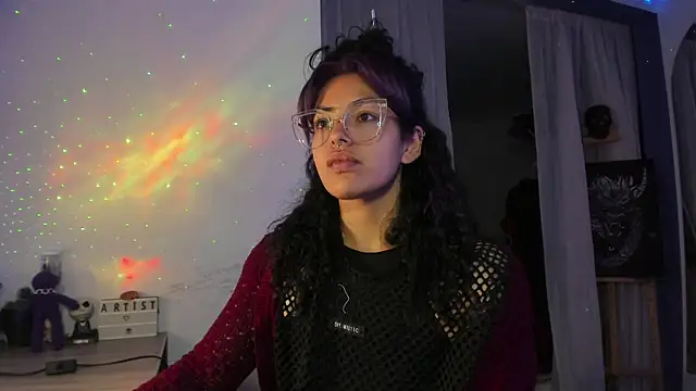 witchviolet online show from February 17, 2025, 11:42 pm