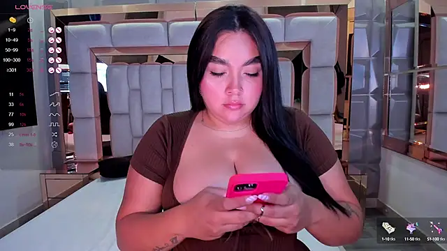 samantasm online show from January 8, 2025, 2:46 am