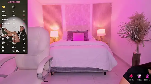 Snapshot of Antonella_Grayy chatting on February 3, 2026, 11:04 am Antonella Grayy online show from February 3, 2026, 11:04 am