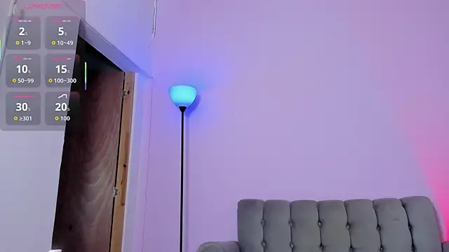 Snapshot of zoe6x chatting on March 9, 2026, 2:10 pm zoe6x online show from March 9, 2026, 2:10 pm