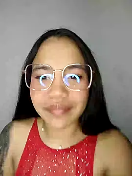 leila 22 online show from December 26, 2024, 9:55 am