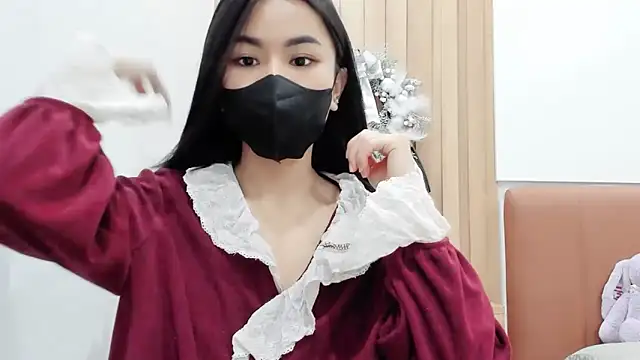 Lita-Julia online show from January 11, 2025, 7:49 pm