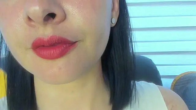 queen fetish online show from July 21, 2026, 8:55 pm