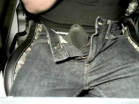 dedooelgrande online show from January 15, 2026, 10:35 pm