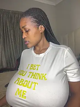 Bustygoddess32 online show from March 11, 2026, 6:14 pm