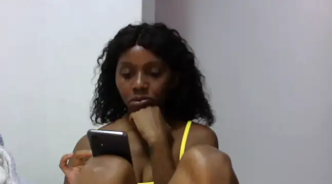 Sexxybella27 online show from February 19, 2025, 10:42 pm