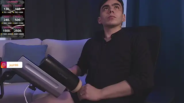 Snapshot of Jey_keler1 chatting on February 24, 2026, 1:03 am Jey keler1 online show from February 24, 2026, 1:03 am