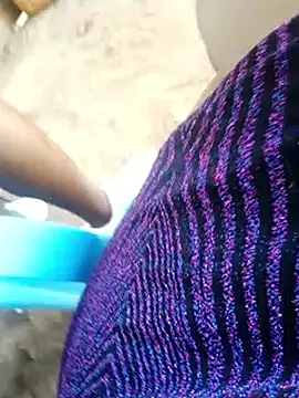 Snapshot of Naughtyy_xx chatting on September 19, 2025, 1:12 pm Naughtyy xx online show from September 19, 2025, 1:12 pm