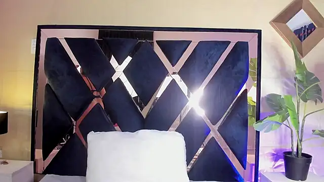 eva loreti online show from January 14, 2026, 3:45 am