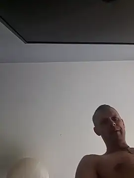 Arthur2288xh online show from April 16, 2026, 4:08 pm