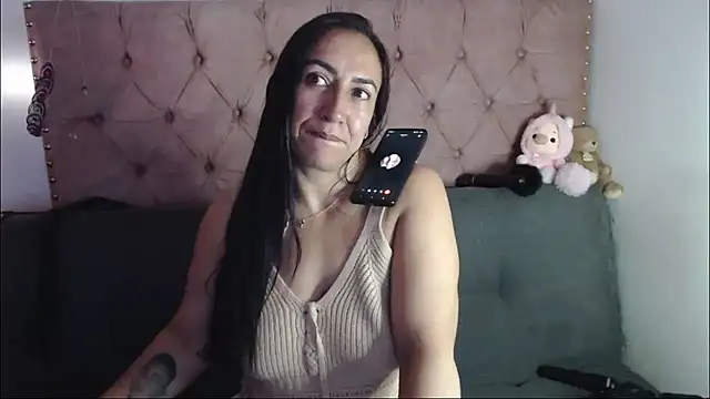 missbella1 online show from July 27, 2026, 10:28 pm