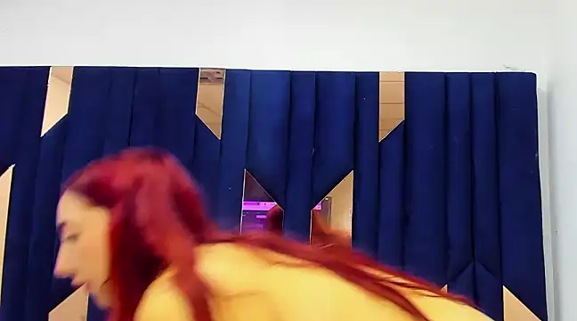 Snapshot of Barbie_girl_69 chatting on January 17, 2025, 5:08 pm Barbie girl 69 online show from January 17, 2025, 5:08 pm