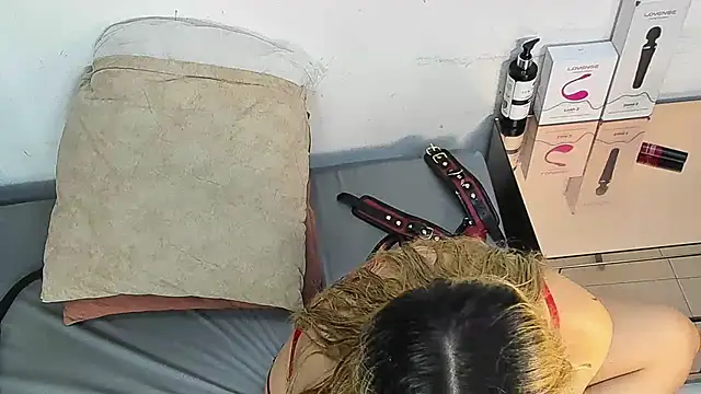 Snapshot of Barbie_girl_69 chatting on November 6, 2025, 1:45 pm Barbie girl 69 online show from November 6, 2025, 1:45 pm