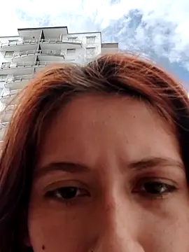 Snapshot of julieth_love_ chatting on November 16, 2025, 6:02 pm julieth love online show from November 16, 2025, 6:02 pm