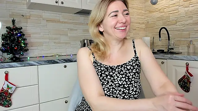 Snapshot of amanda___grey chatting on January 11, 2026, 4:12 pm amanda grey online show from January 11, 2026, 4:12 pm