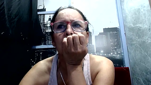 Snapshot of Nastylatinaxxx chatting on July 14, 2026, 2:27 am Nastylatinaxxx online show from July 14, 2026, 2:27 am