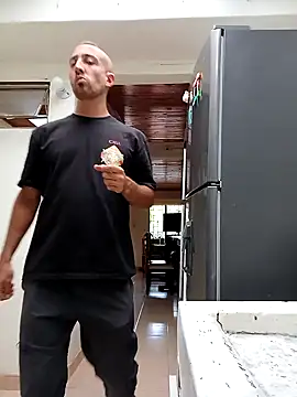 sebasxx97 online show from January 17, 2025, 4:26 pm