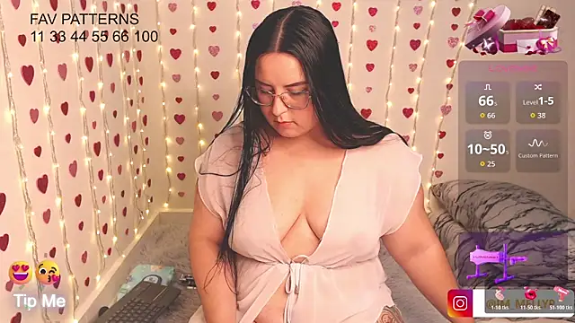 Snapshot of Mellyparker_ chatting on March 10, 2026, 3:39 pm Mellyparker online show from March 10, 2026, 3:39 pm