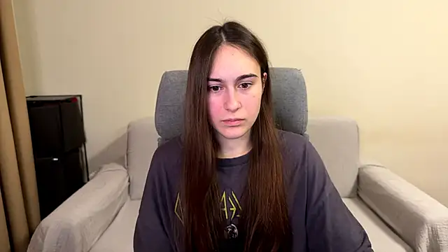 AliceKolltt online show from March 17, 2026, 9:18 pm