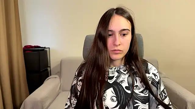 Snapshot of AliceKolltt chatting on May 30, 2026, 5:54 pm AliceKolltt online show from May 30, 2026, 5:54 pm