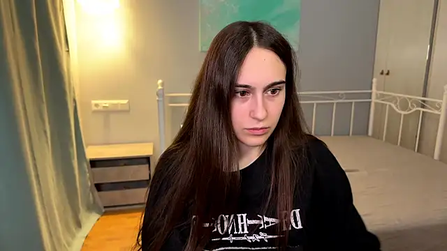 Snapshot of AliceKolltt chatting on July 13, 2026, 8:55 pm AliceKolltt online show from July 13, 2026, 8:55 pm