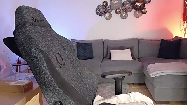 Snapshot of angela_88 chatting on February 25, 2025, 7:36 pm angela 88 online show from February 25, 2025, 7:36 pm