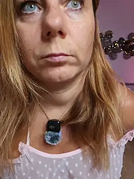 angela 88 online show from July 28, 2026, 6:31 pm