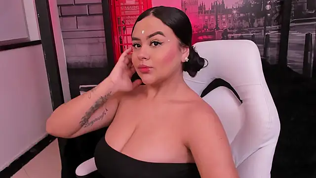 katia bigboobs1 online show from February 17, 2026, 4:24 pm