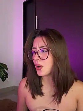 EmaSaenz online show from February 28, 2025, 12:43 am