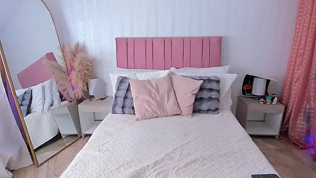 kath rosee1 online show from January 23, 2025, 8:24 pm