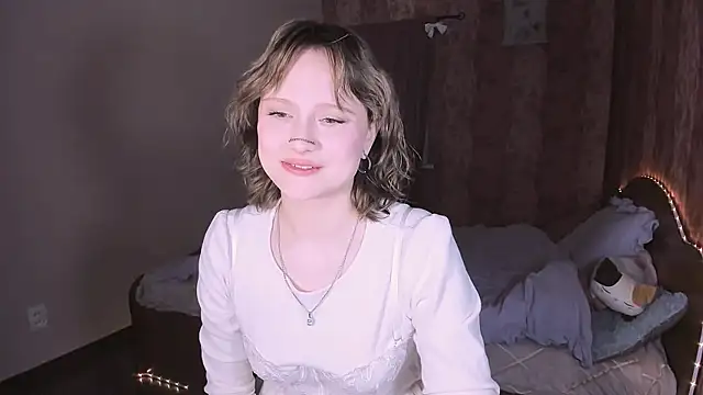 MariaMango online show from April 2, 2026, 9:45 pm