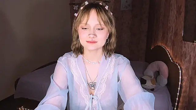 Snapshot of MariaMango chatting on April 24, 2026, 12:35 am MariaMango online show from April 24, 2026, 12:35 am