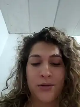 Snapshot of Sara_smiiith211 chatting on December 1, 2024, 9:37 pm Sara smiiith211 online show from December 1, 2024, 9:37 pm