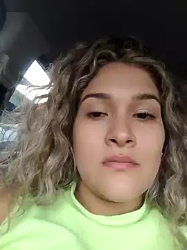 Snapshot of Sara_smiiith211 chatting on December 13, 2024, 9:41 pm Sara smiiith211 online show from December 13, 2024, 9:41 pm