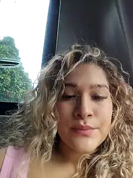 Snapshot of Sara_smiiith211 chatting on January 24, 2025, 4:39 pm Sara smiiith211 online show from January 24, 2025, 4:39 pm