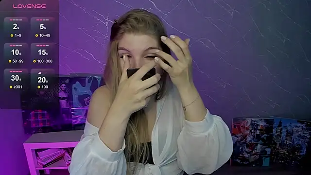 lily williamss online show from July 13, 2026, 12:02 am