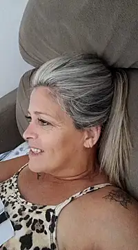 marcialoira online show from January 27, 2025, 7:56 pm