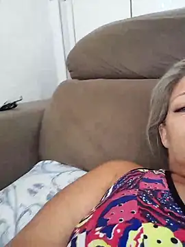 marcialoira online show from March 3, 2025, 3:09 pm