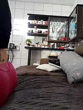 marcialoira online show from September 24, 2025, 3:48 pm