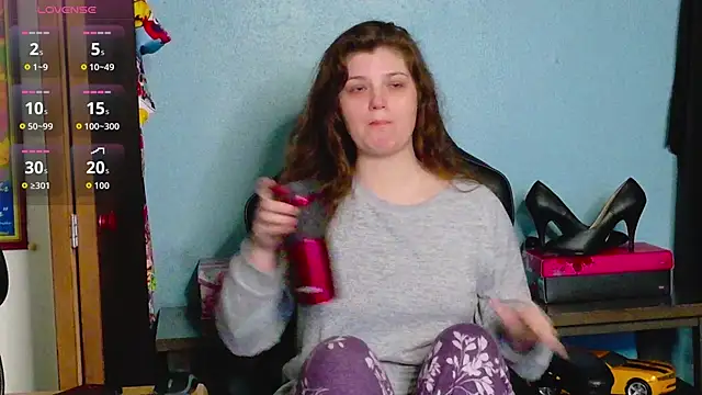 TreeJeanne online show from November 10, 2025, 1:15 am